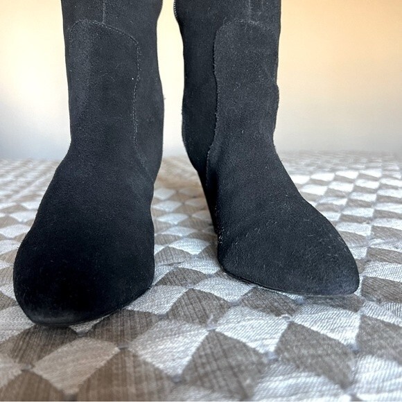 Charles by Charles David Black Suede Wedge Heeled Boots Women’s Size 7 - Picture 8 of 16